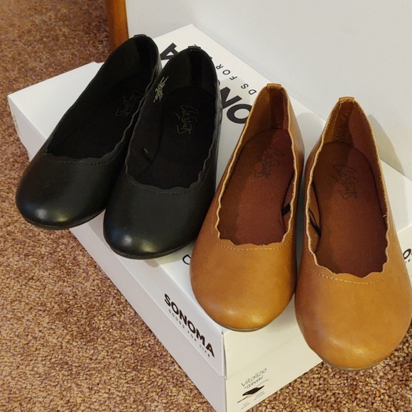 City Streets flats. Two pair. Size 5. - Picture 1 of 7